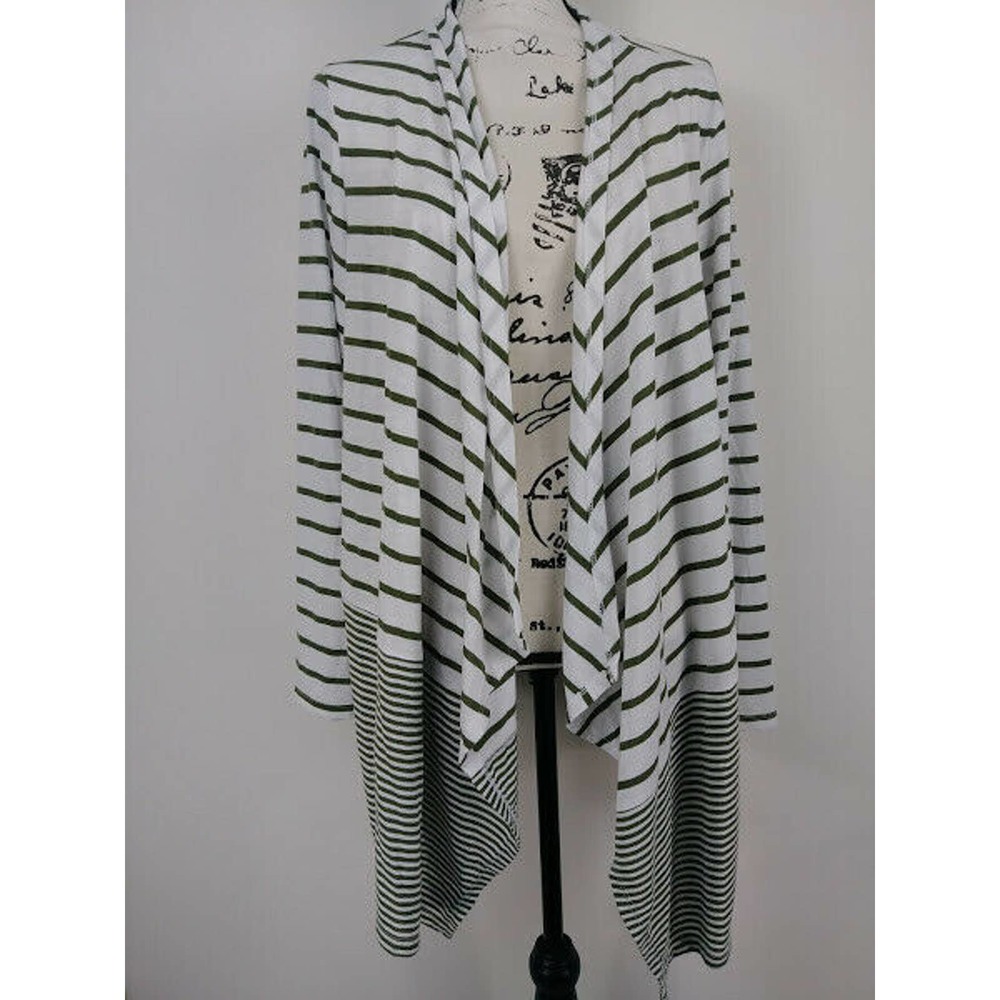 Terra & Sky womens cardigan white